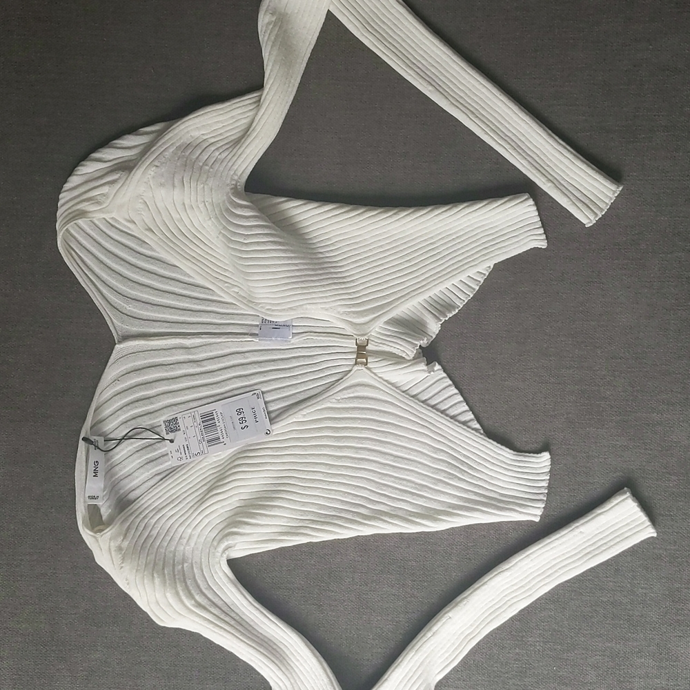 NWT Mango white clasp detail cardigan